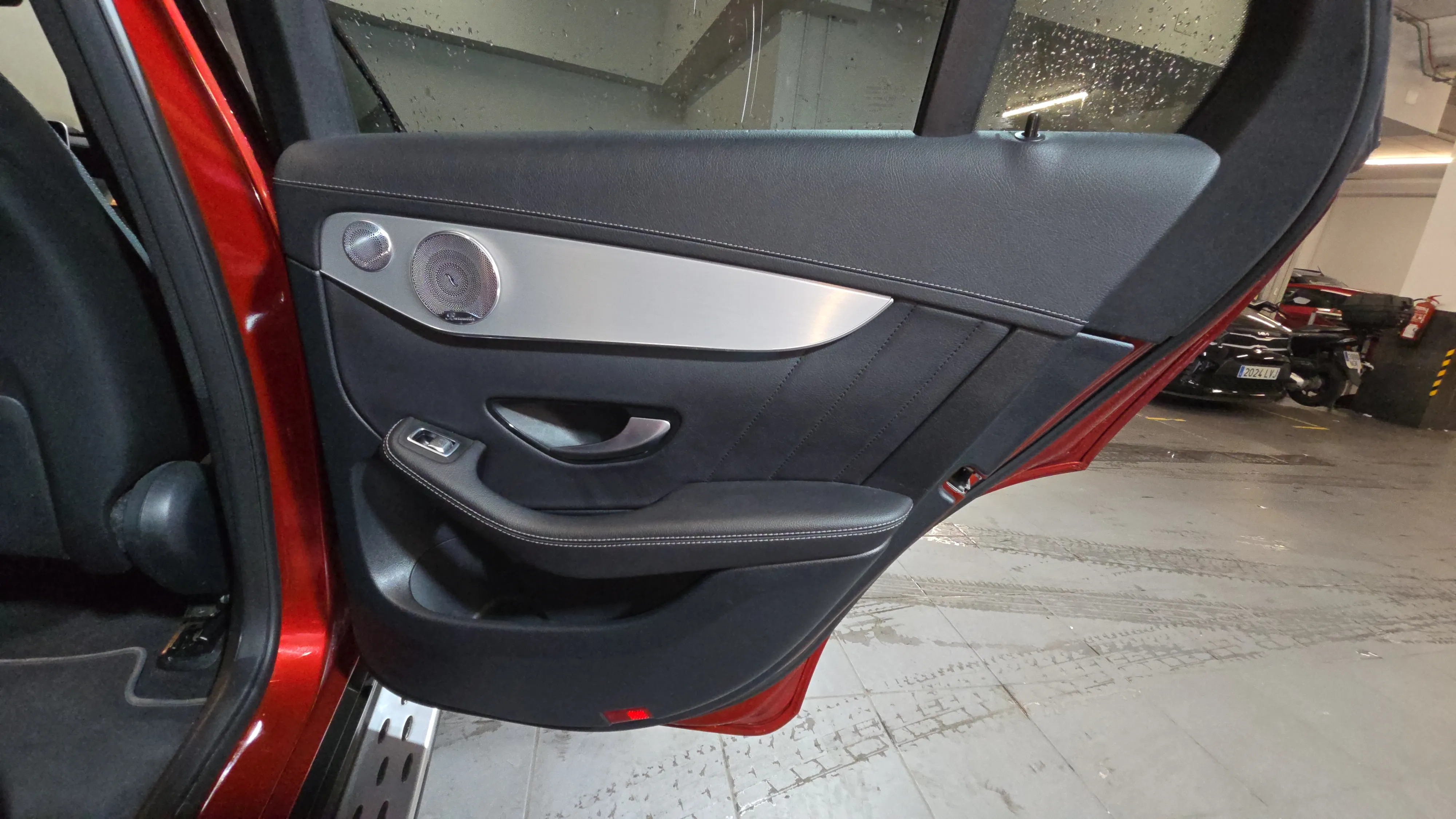 Mercedes-Benz GLC 200 4MATIC - foto 17