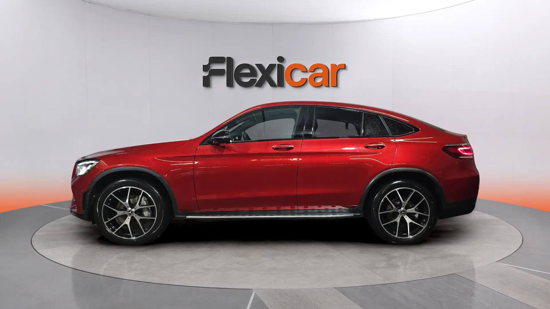 Mercedes-Benz GLC 200 4MATIC - foto 7