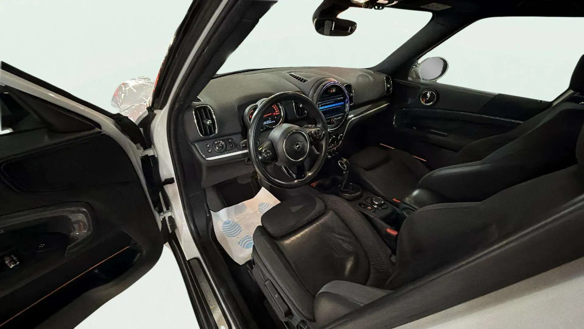 MINI Countryman Cooper S E ALL4 - foto 12