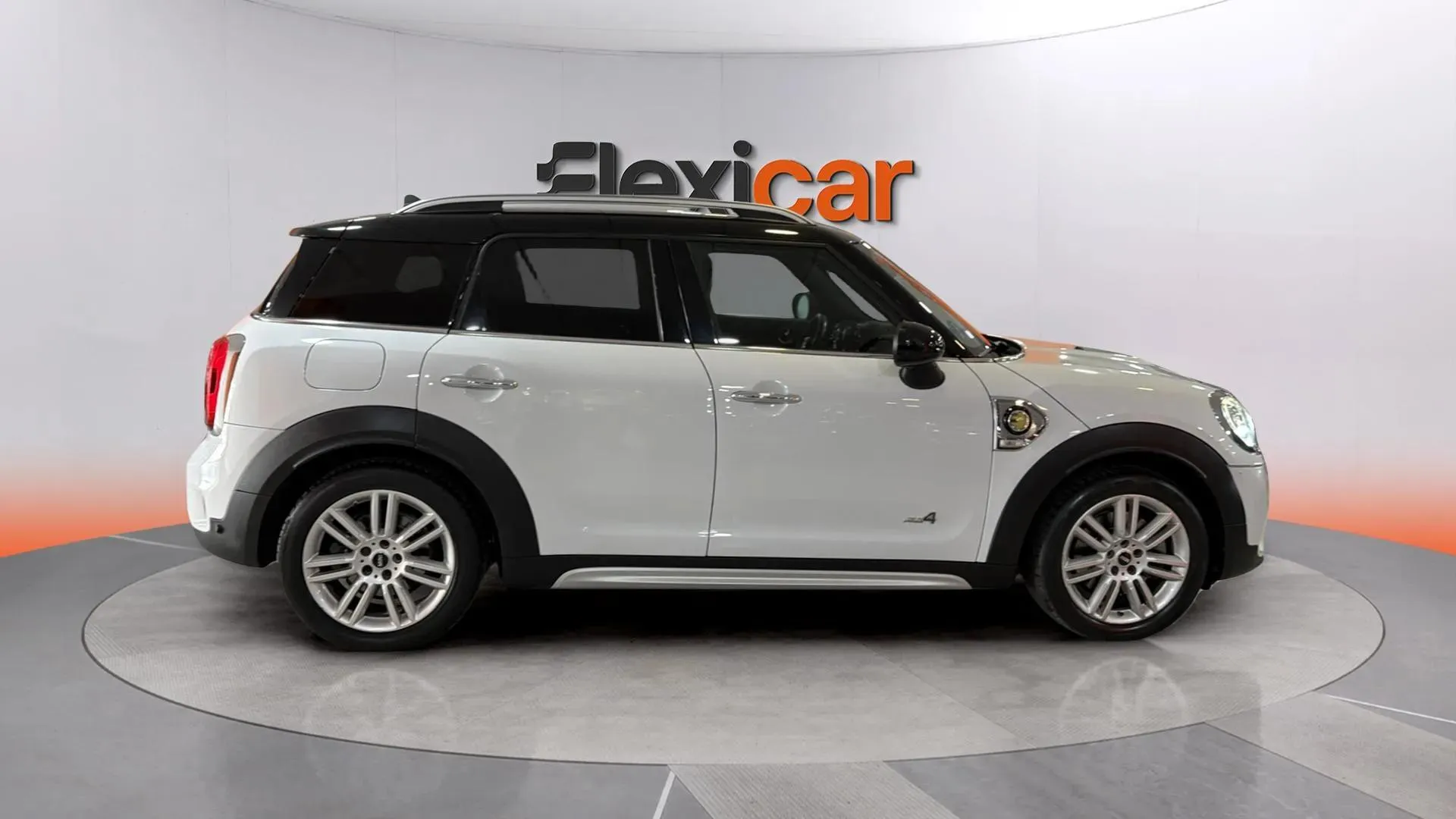 MINI Countryman Cooper S E ALL4 - foto 3