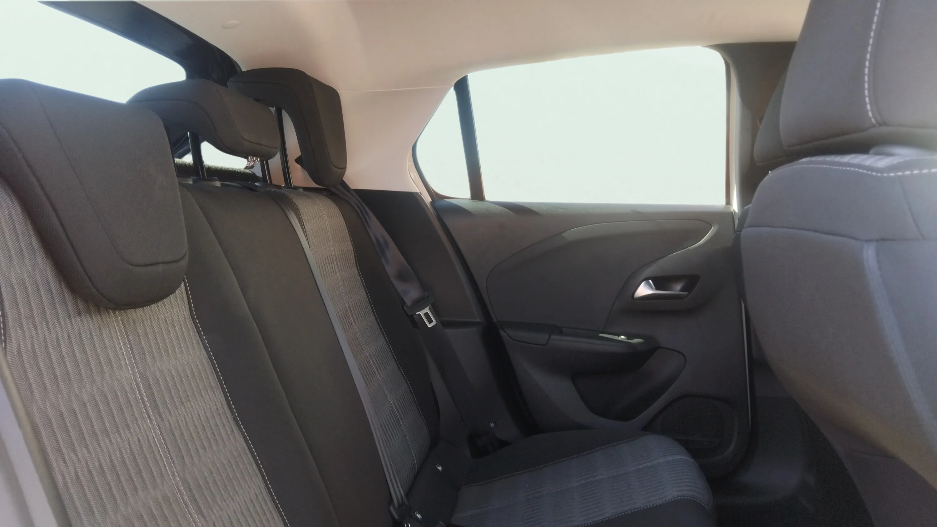 Opel Corsa 1.5D DT Edition - foto 12