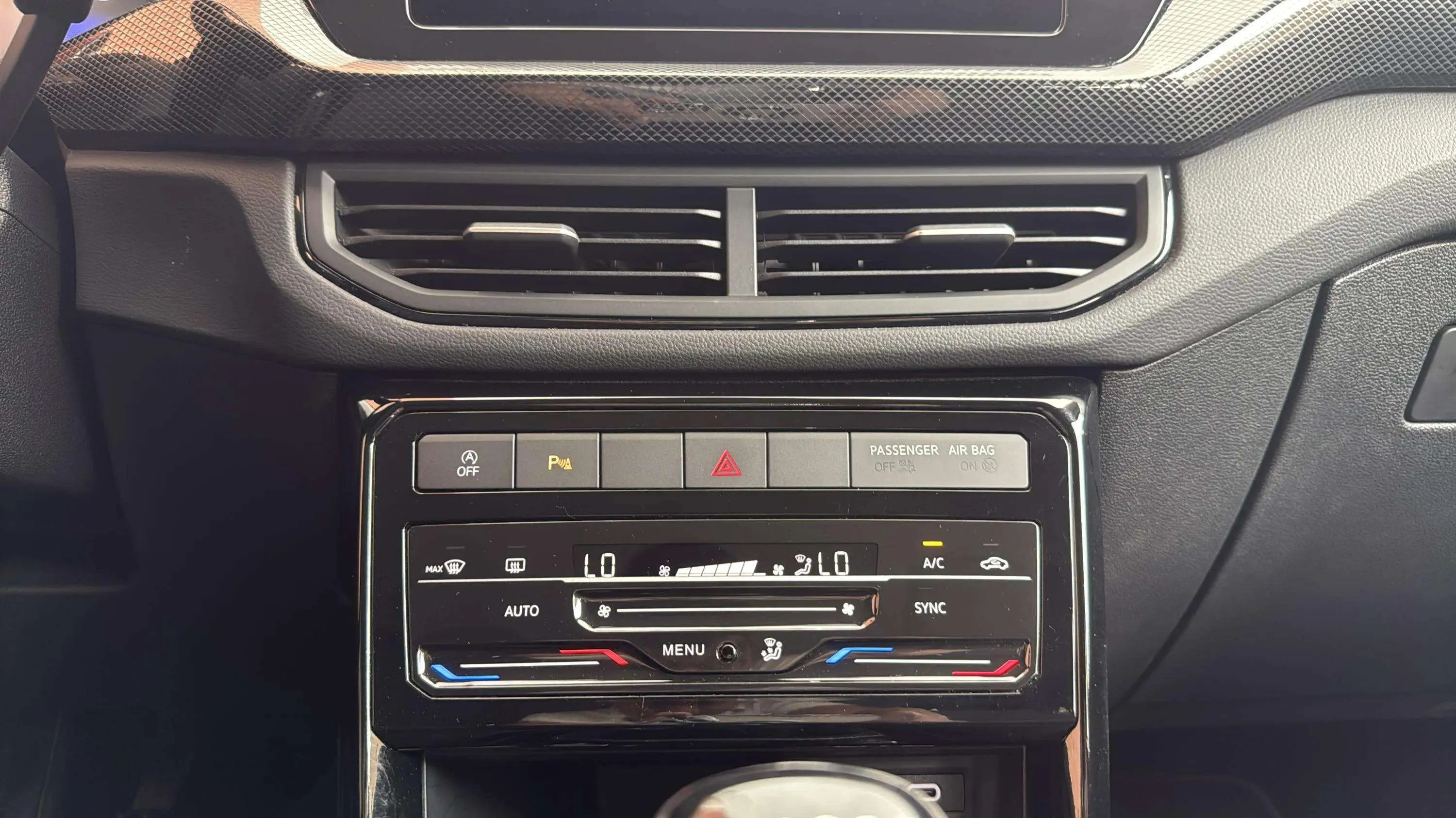 Volkswagen T-Cross "Más" 1.0 TSI - foto 23