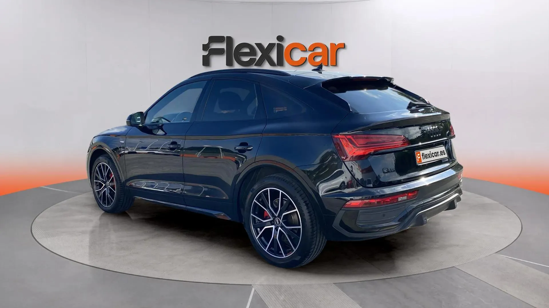 Audi Q5 Black line 35 TDI S tronic - foto 5