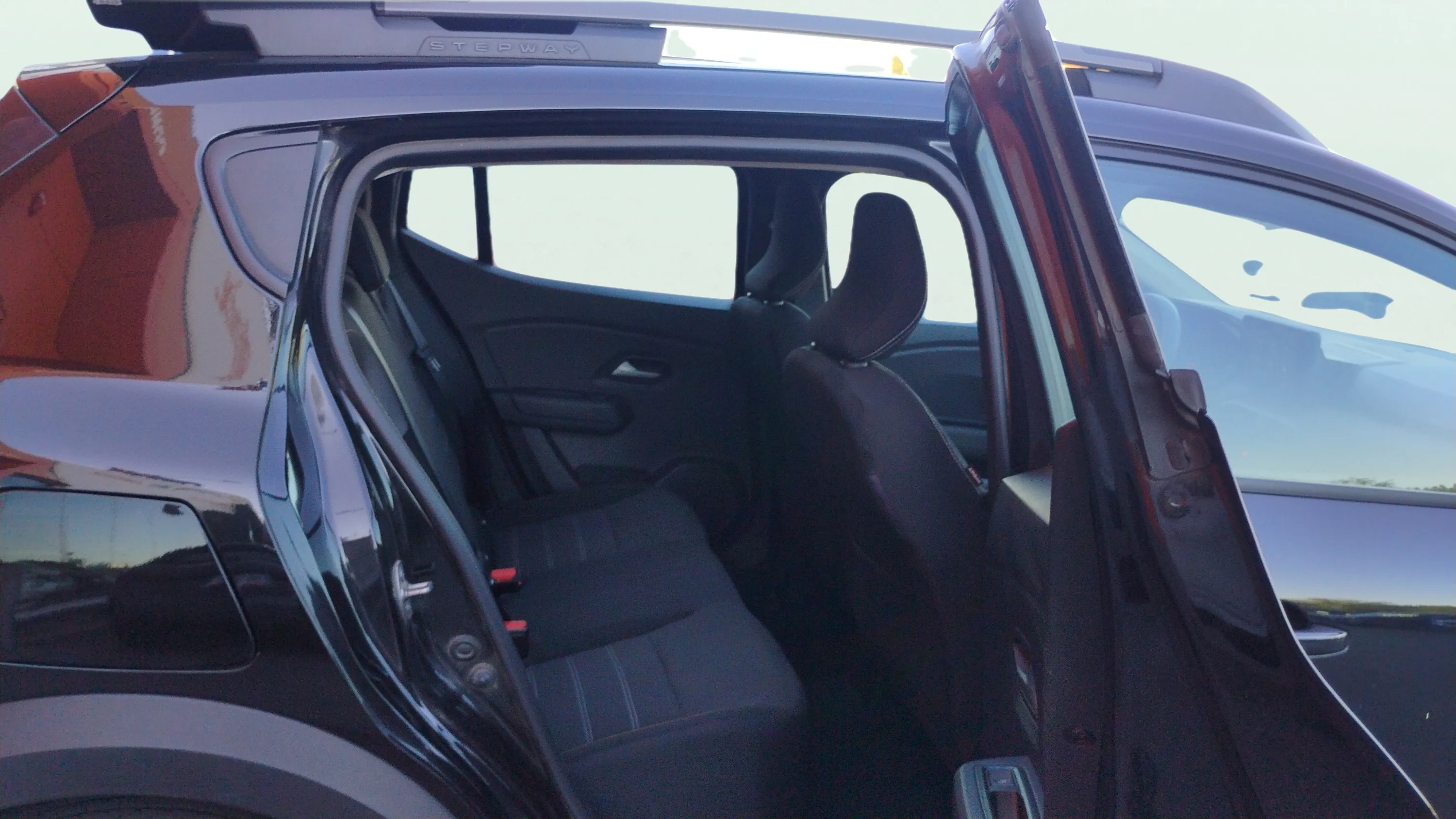 Dacia Sandero Stepway Essential ECO-G - foto 12
