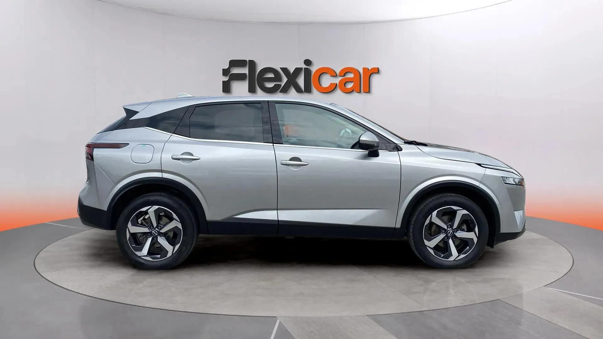 Nissan Qashqai DIG-T mHEV CVT 4x4 N-Connecta - foto 10