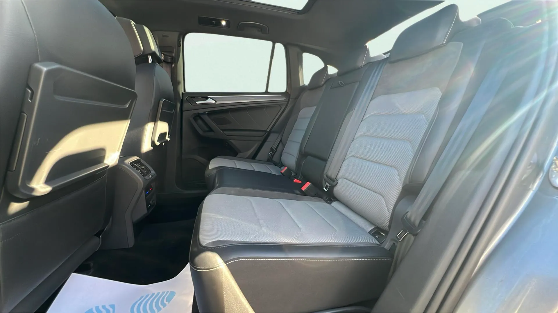 Volkswagen Tiguan R-Line 1.5 TSI DSG - foto 27