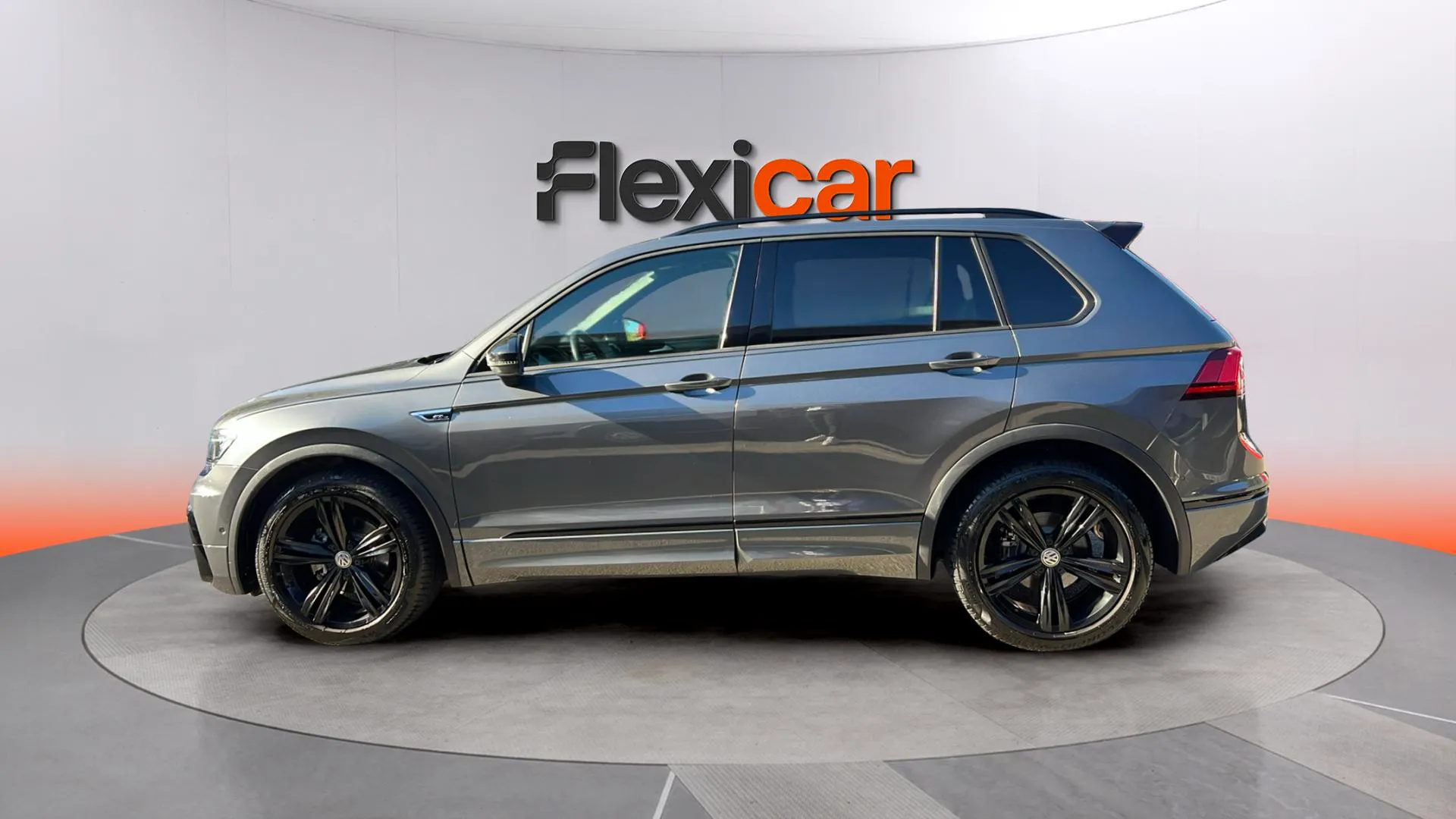 Volkswagen Tiguan R-Line 1.5 TSI DSG - foto 4