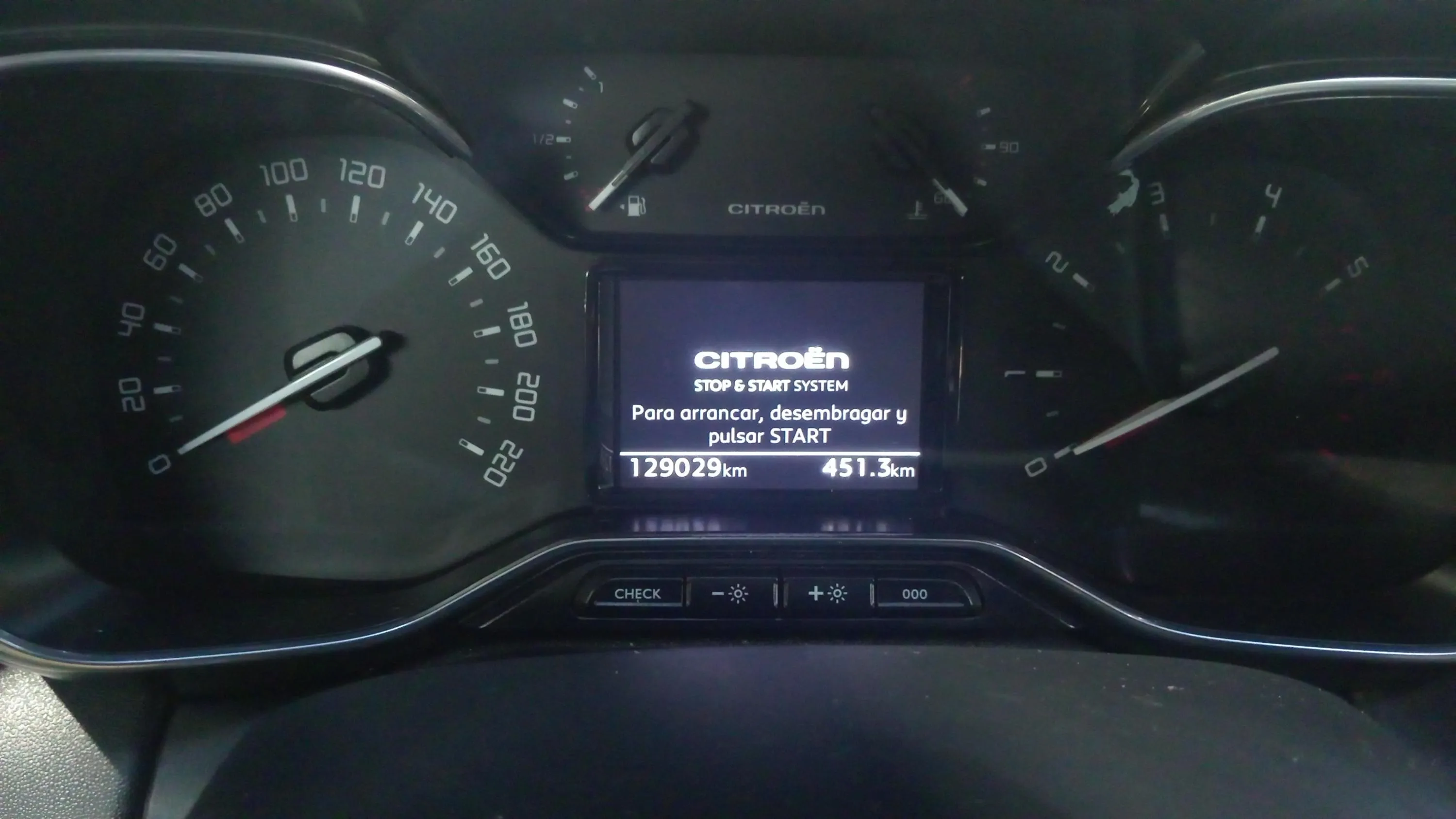 Citroën C3 Aircross PureTech Shine - foto 16