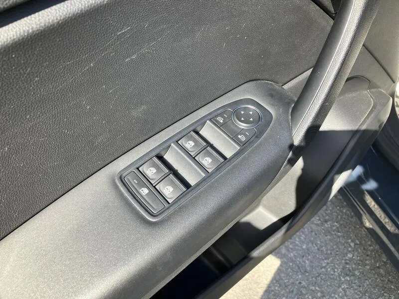 Renault Captur Equilibre TCe - foto 12