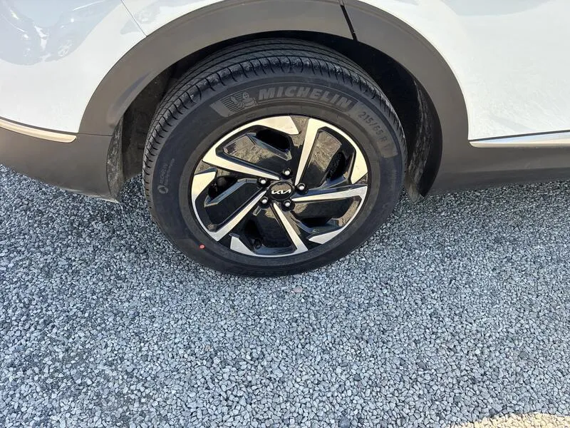 Kia Sportage 1.6 T-GDi MHEV Drive 4x2 - foto 14