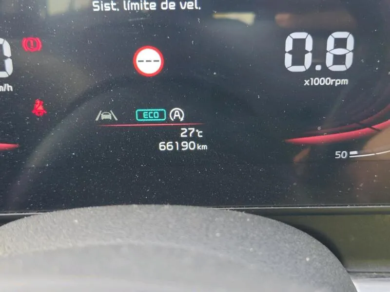 Kia Sportage 1.6 T-GDi MHEV Drive 4x2 - foto 40