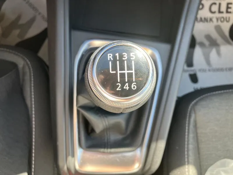 Renault Captur Equilibre TCe - foto 44