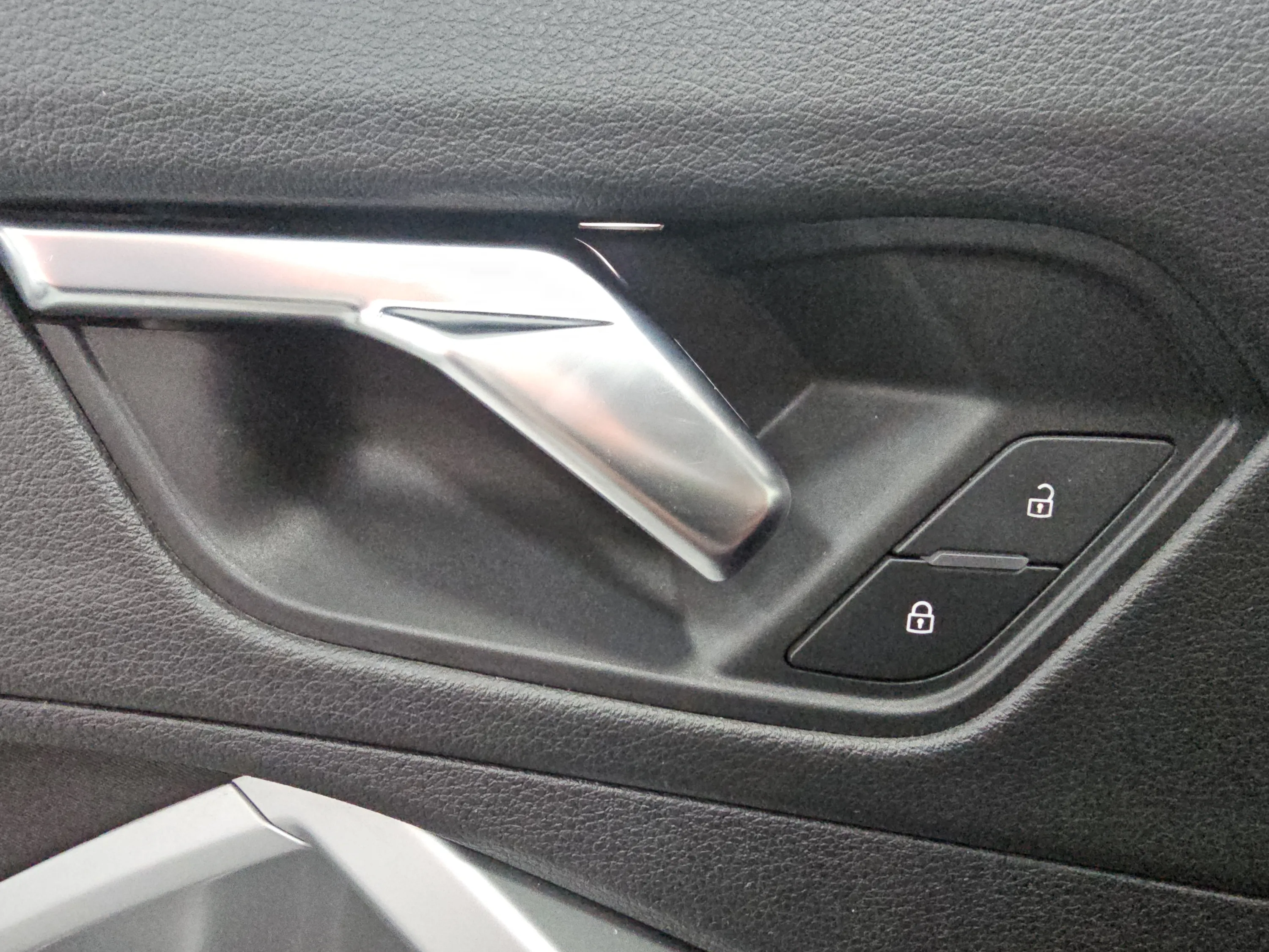 Audi Q3 35 TFSI - foto 33