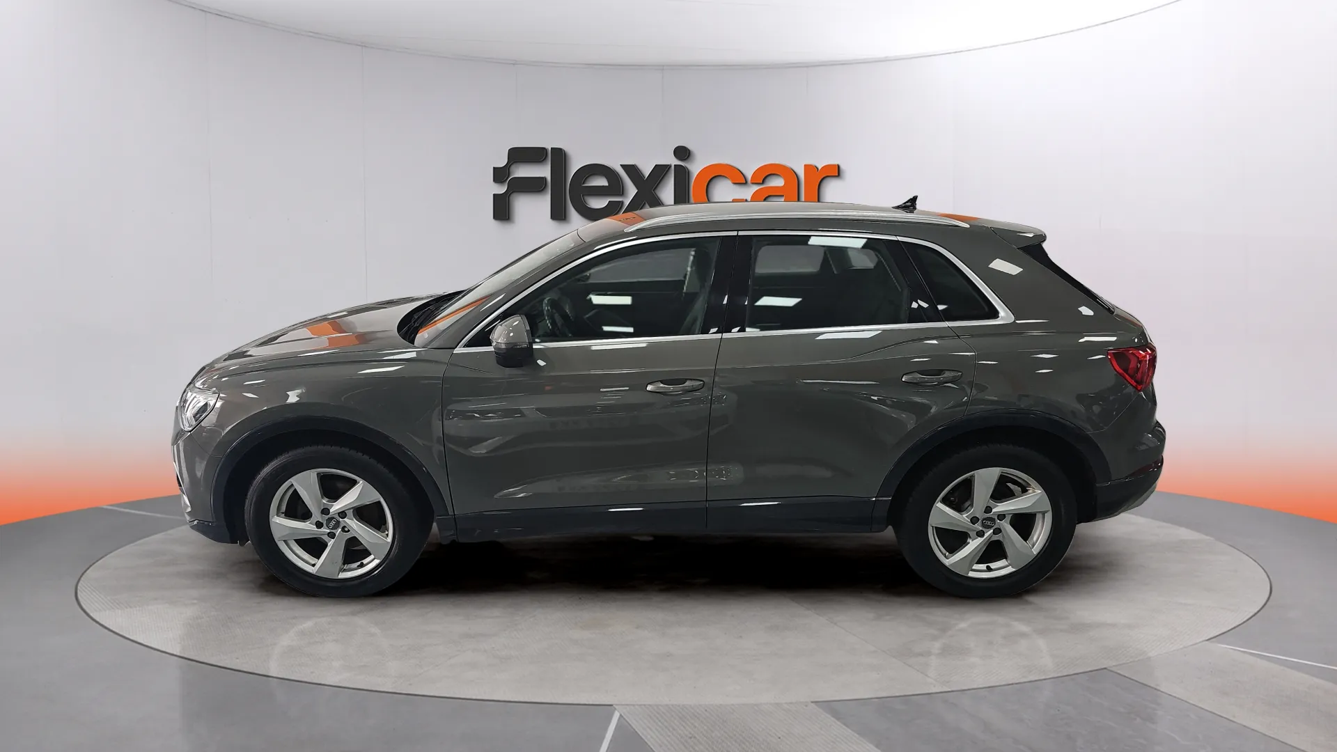 Audi Q3 35 TFSI - foto 3