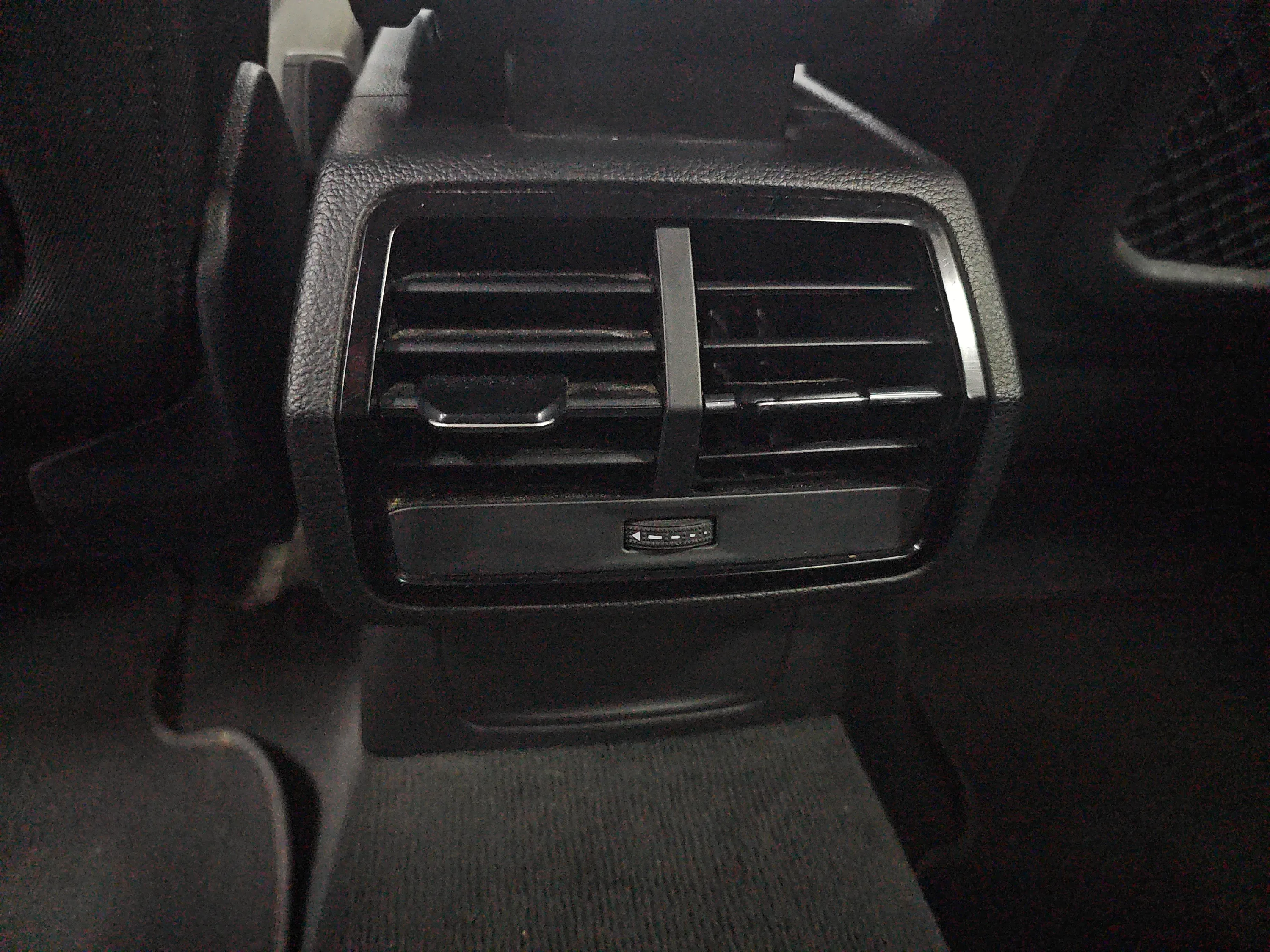 Audi Q3 35 TFSI - foto 19
