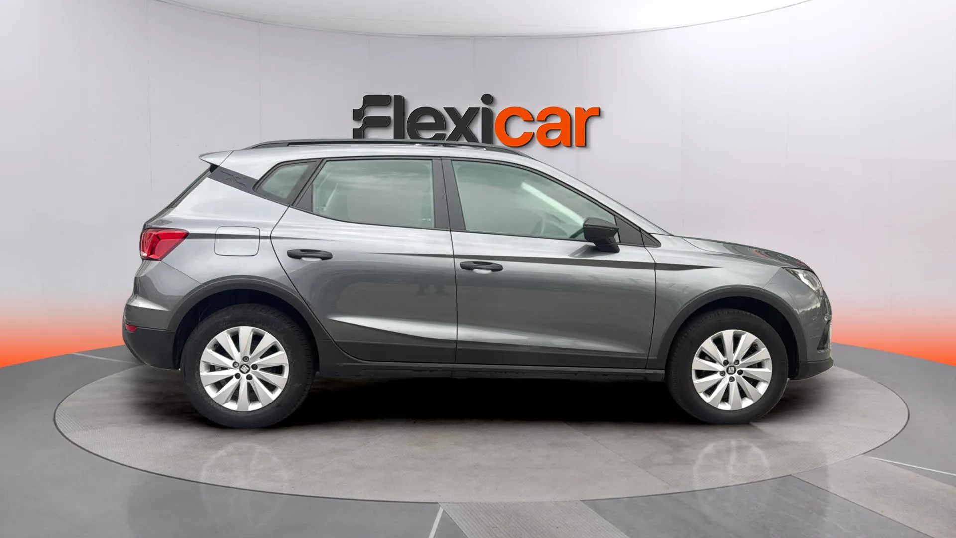 SEAT Arona 1.6 TDI Style Ecomotive - foto 4