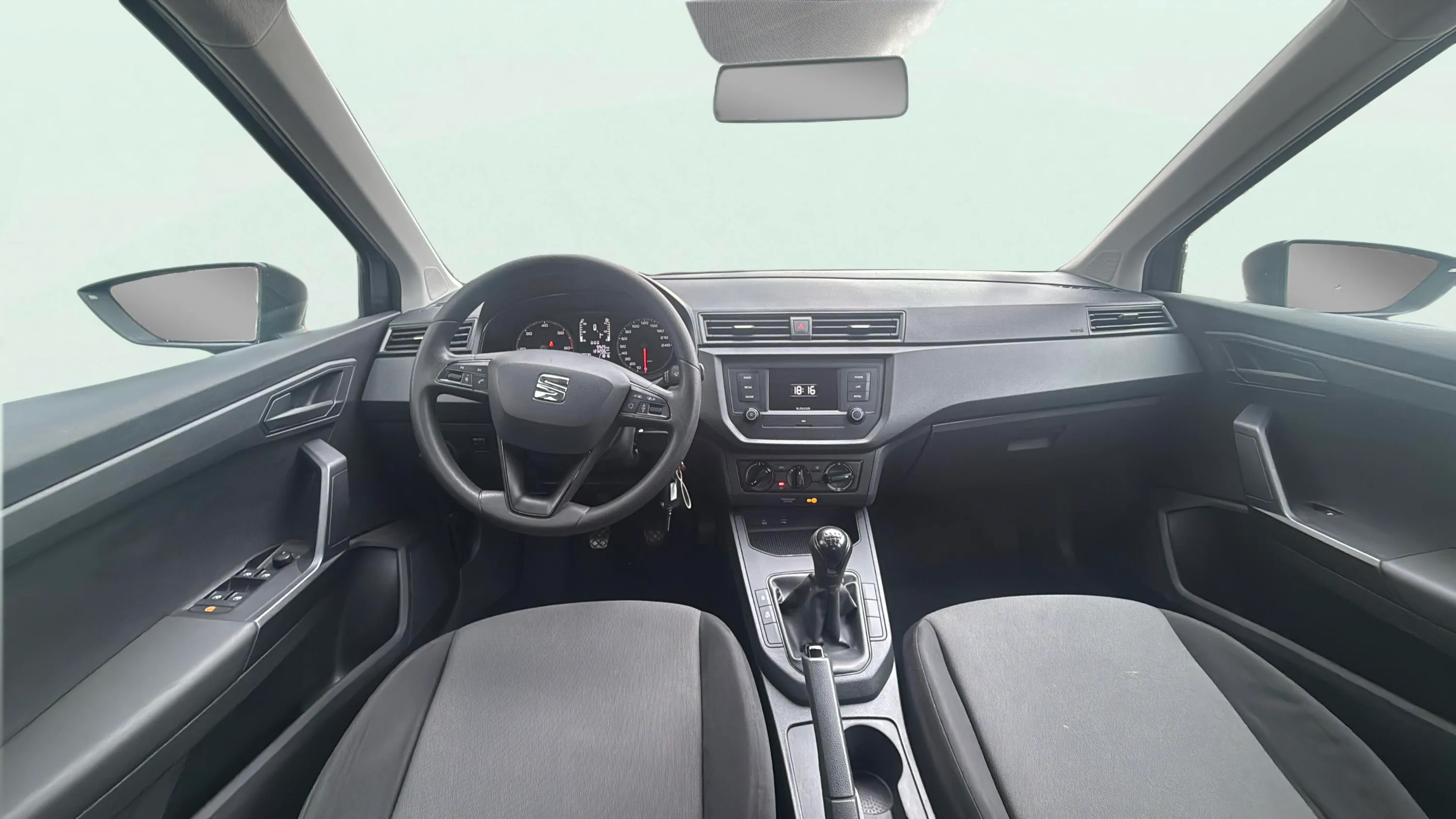 SEAT Arona 1.6 TDI Style Ecomotive - foto 8