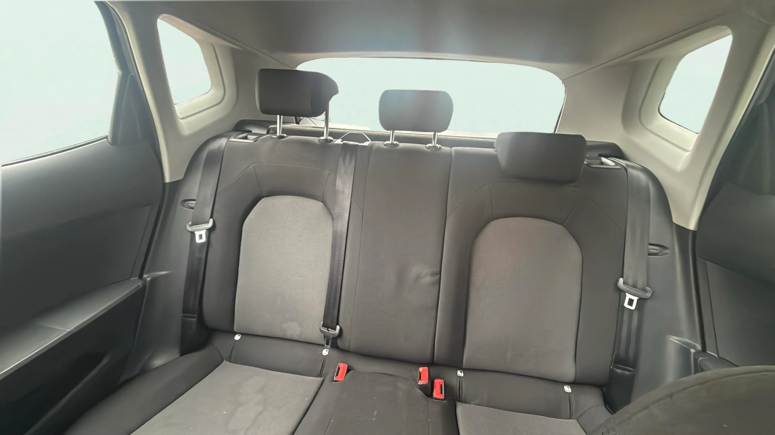 SEAT Arona 1.6 TDI Style Ecomotive - foto 16