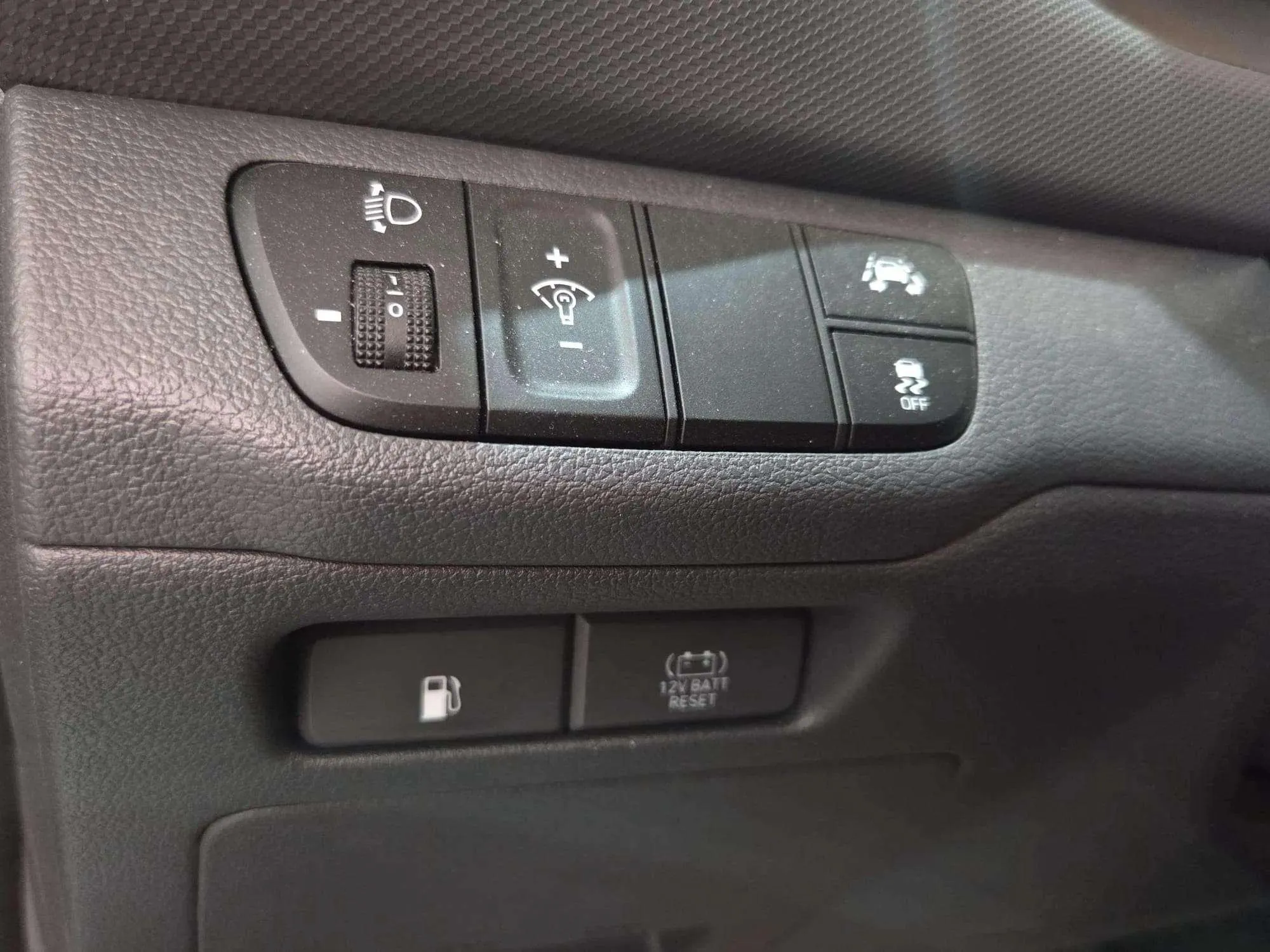 Hyundai Ioniq 1.6 GDI HEV Style DCT - foto 30