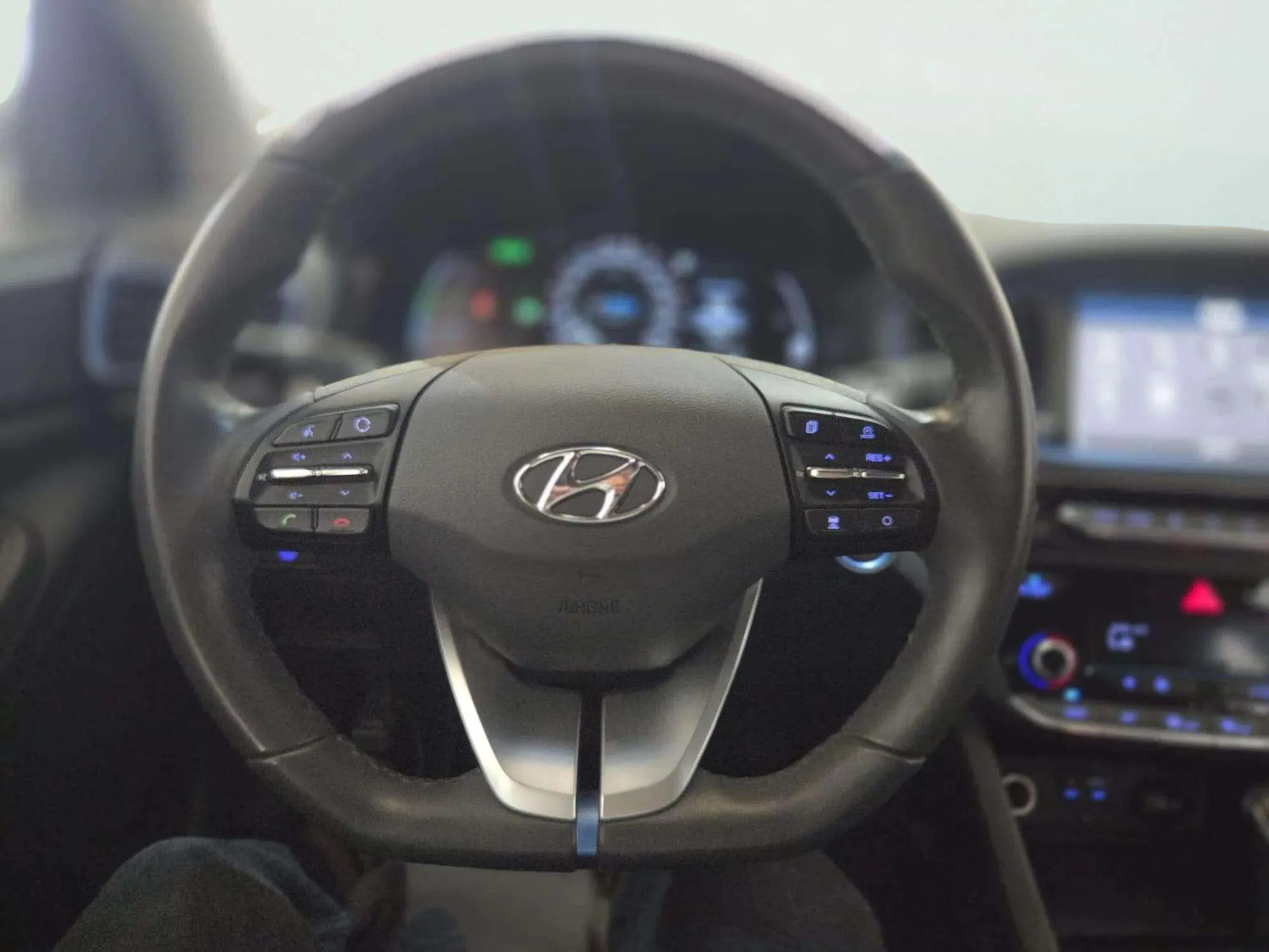 Hyundai Ioniq 1.6 GDI HEV Style DCT - foto 18