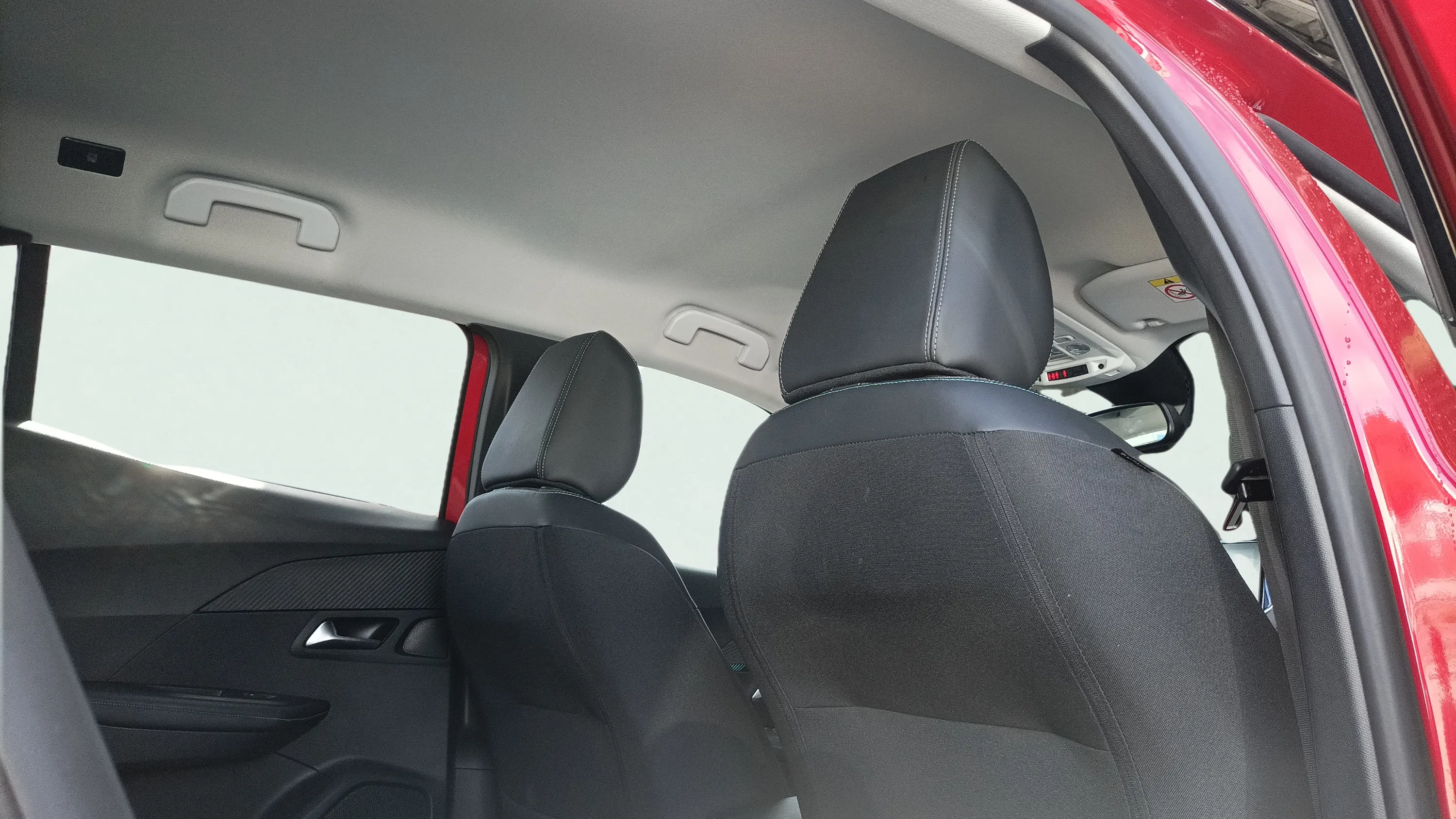 Peugeot 2008 Active BlueHDi - foto 20