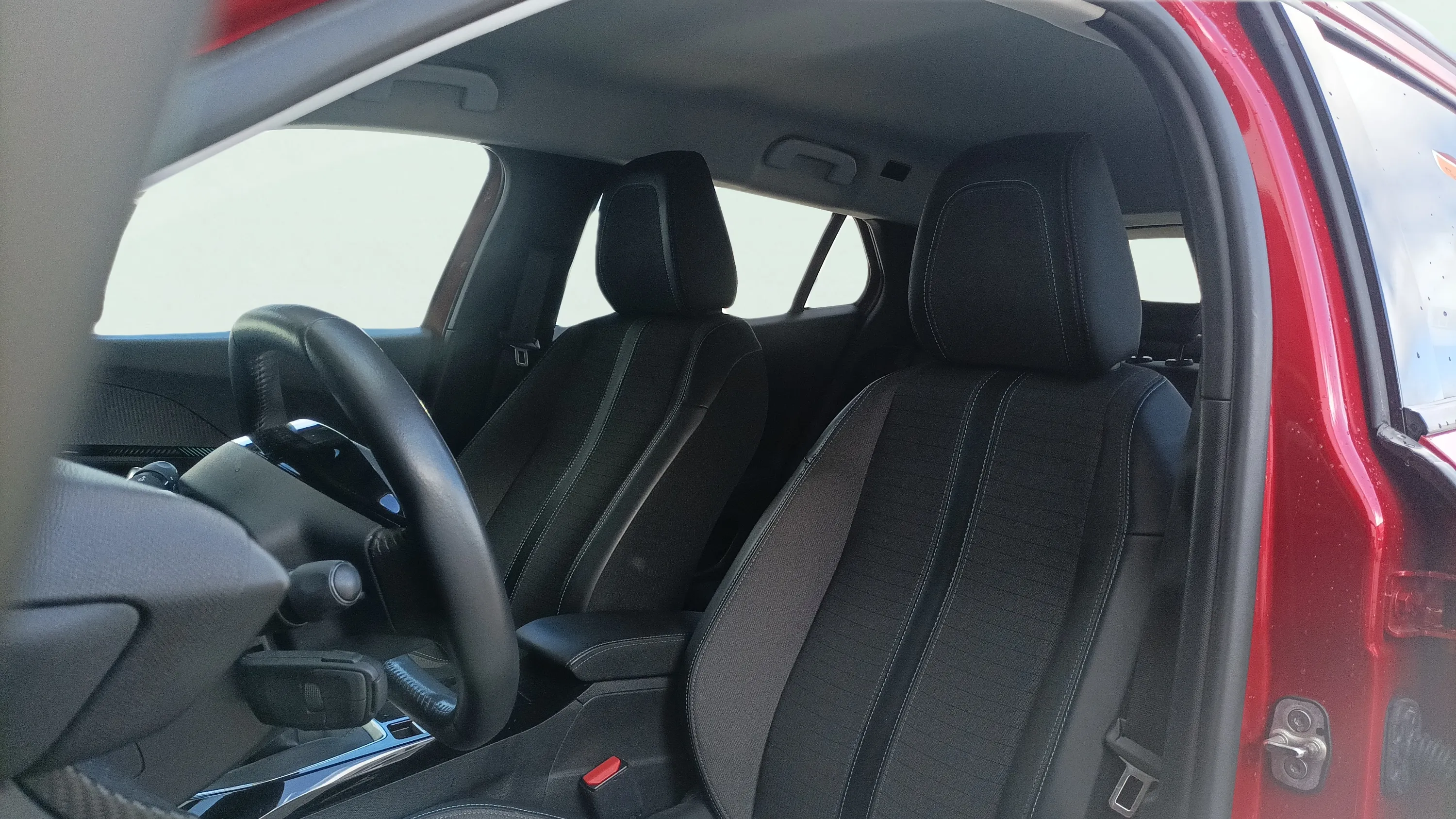 Peugeot 2008 Active BlueHDi - foto 18