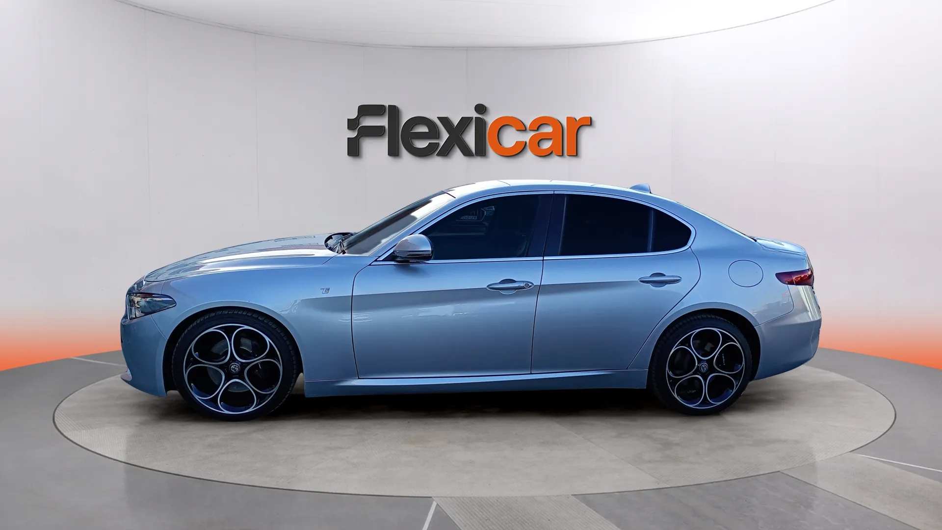 Alfa Romeo Giulia 2.2 Diesel Super RWD - foto 4