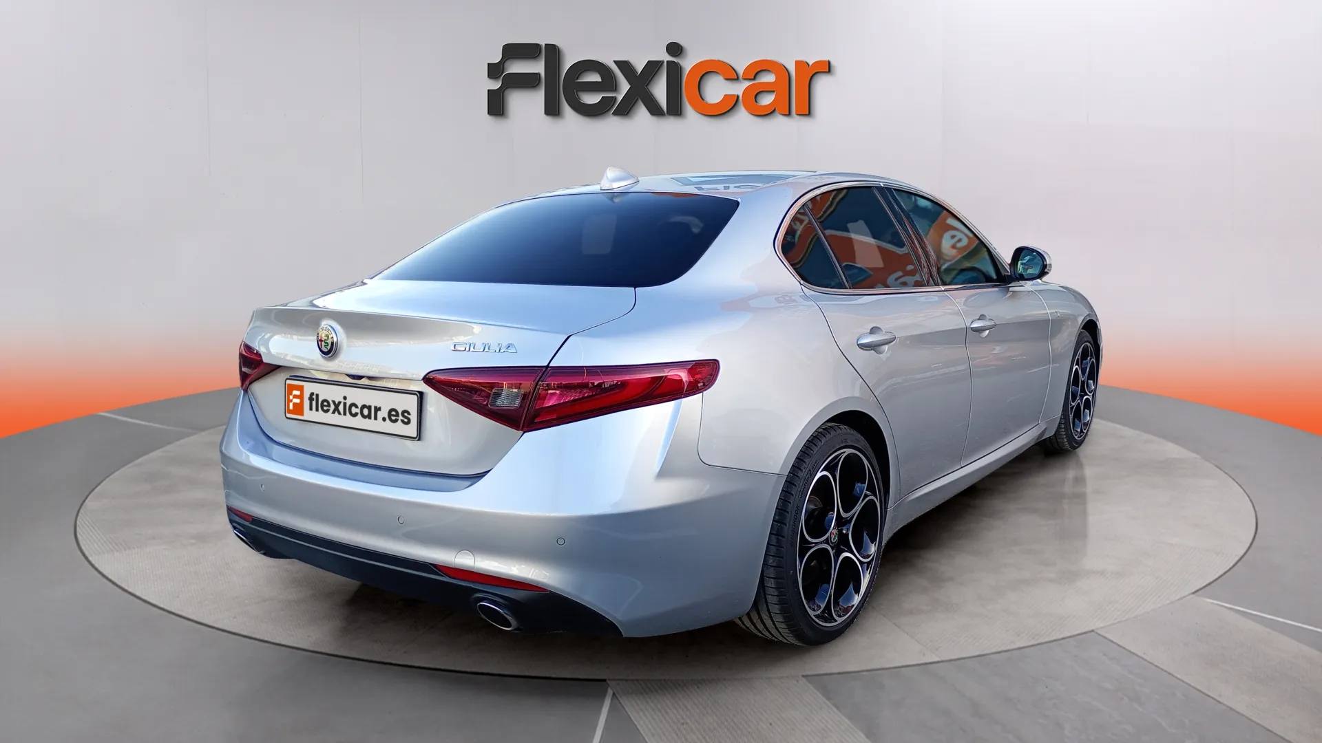Alfa Romeo Giulia 2.2 Diesel Super RWD - foto 7
