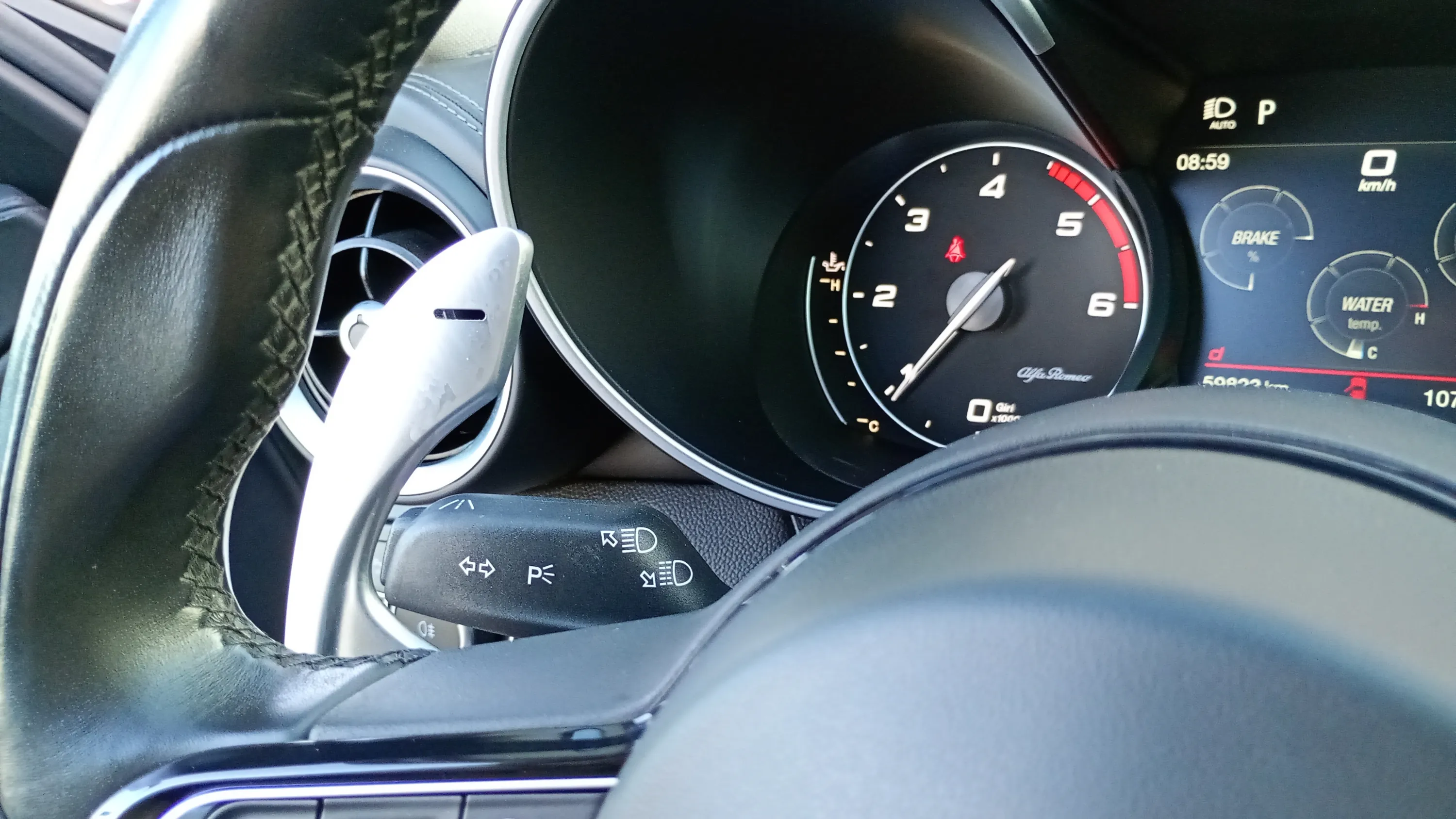 Alfa Romeo Giulia 2.2 Diesel Super RWD - foto 23