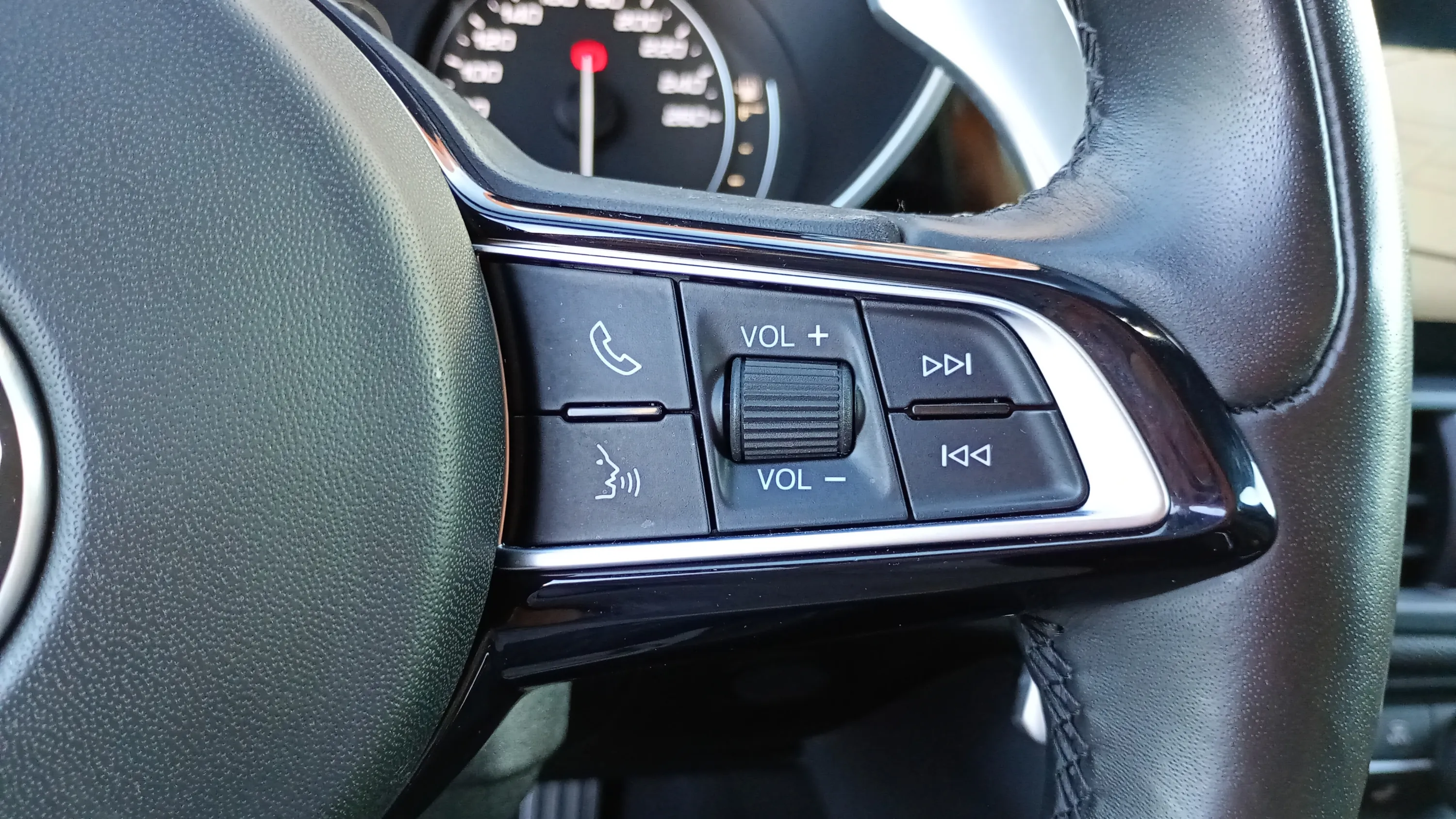 Alfa Romeo Giulia 2.2 Diesel Super RWD - foto 22