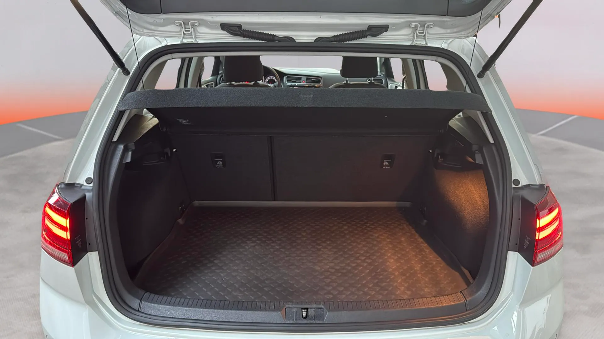 Volkswagen Golf Advance 1.0 TSI - foto 9