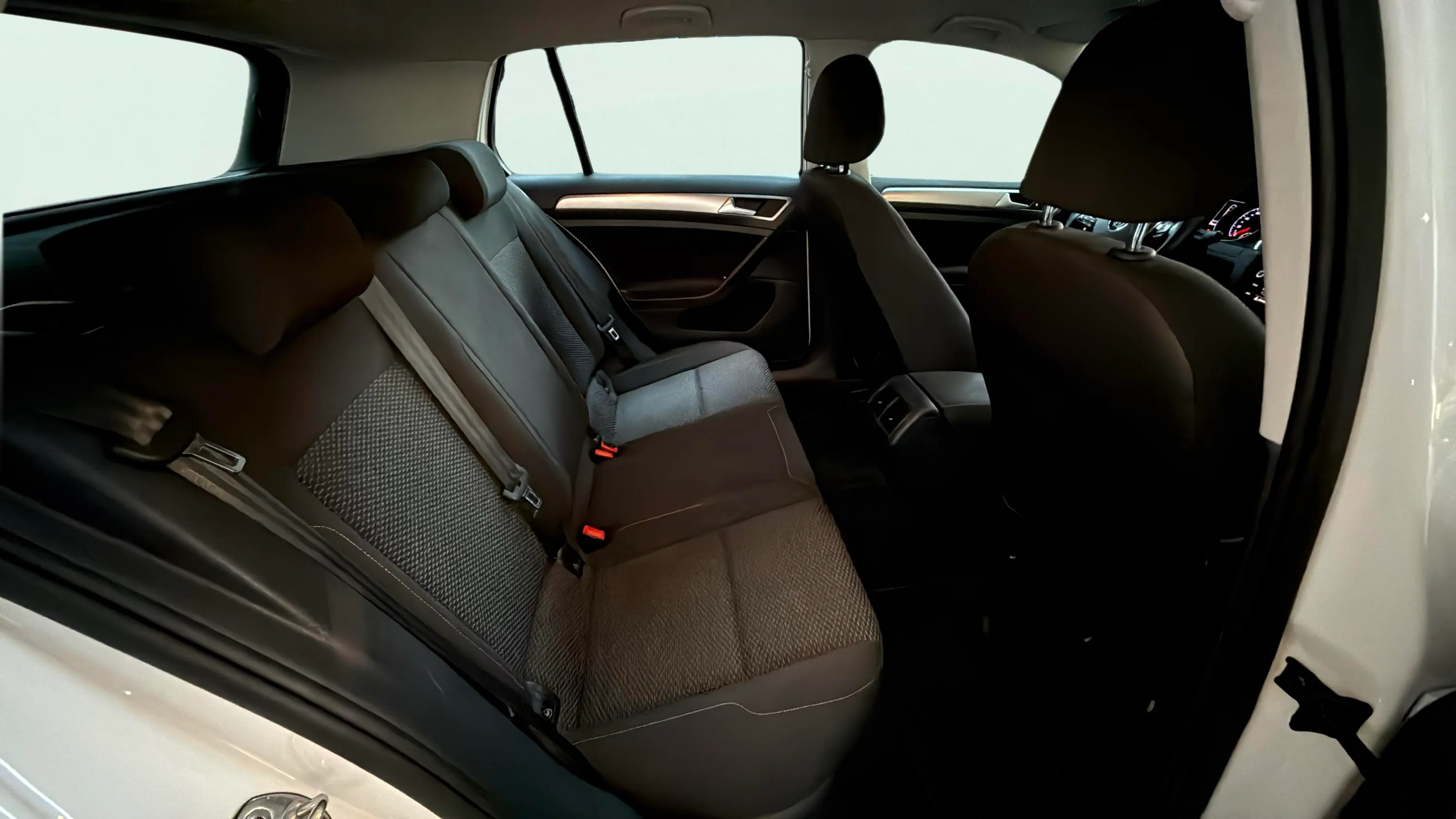 Volkswagen Golf Advance 1.0 TSI - foto 11