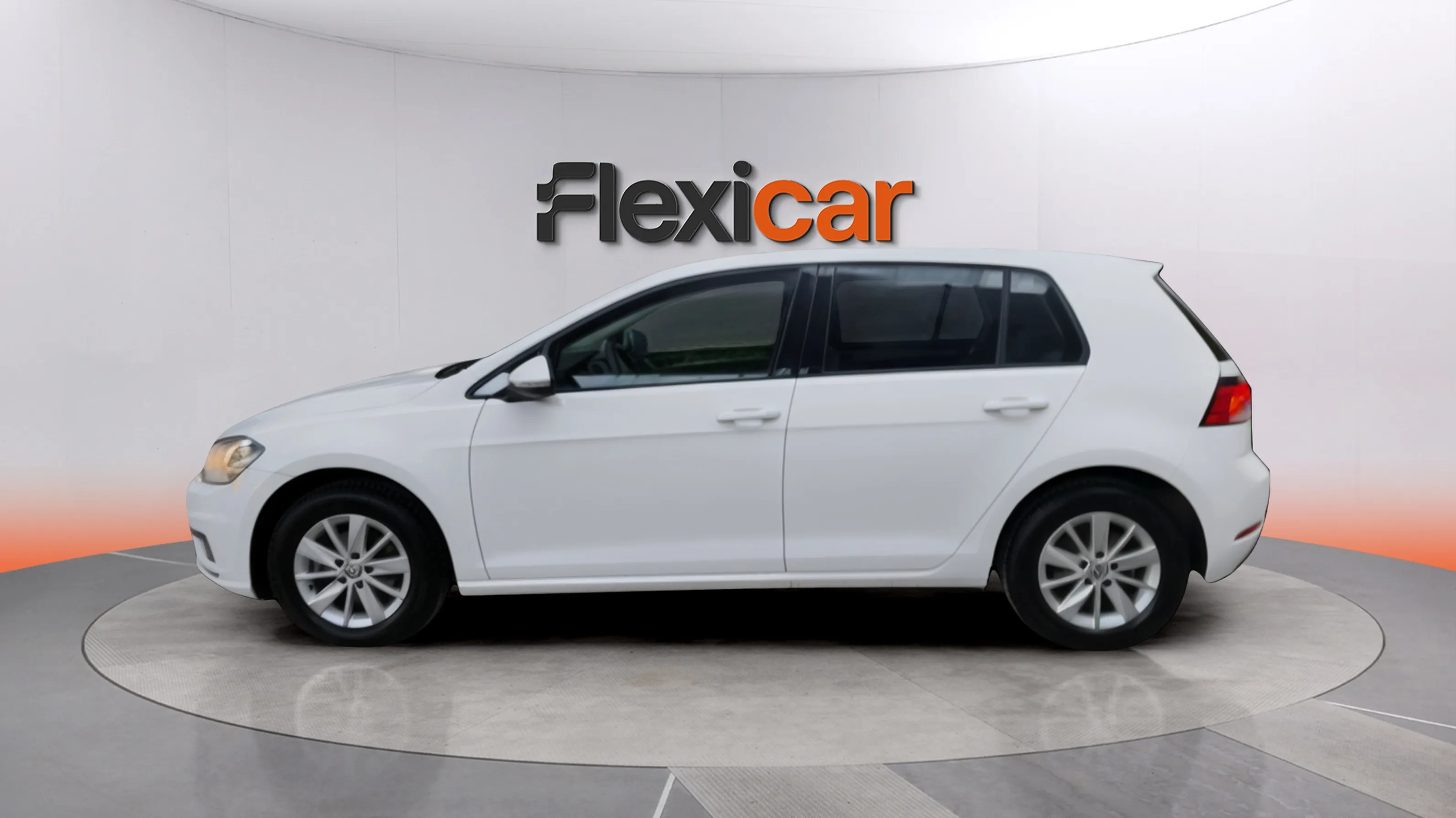 Volkswagen Golf Advance 1.0 TSI - foto 4