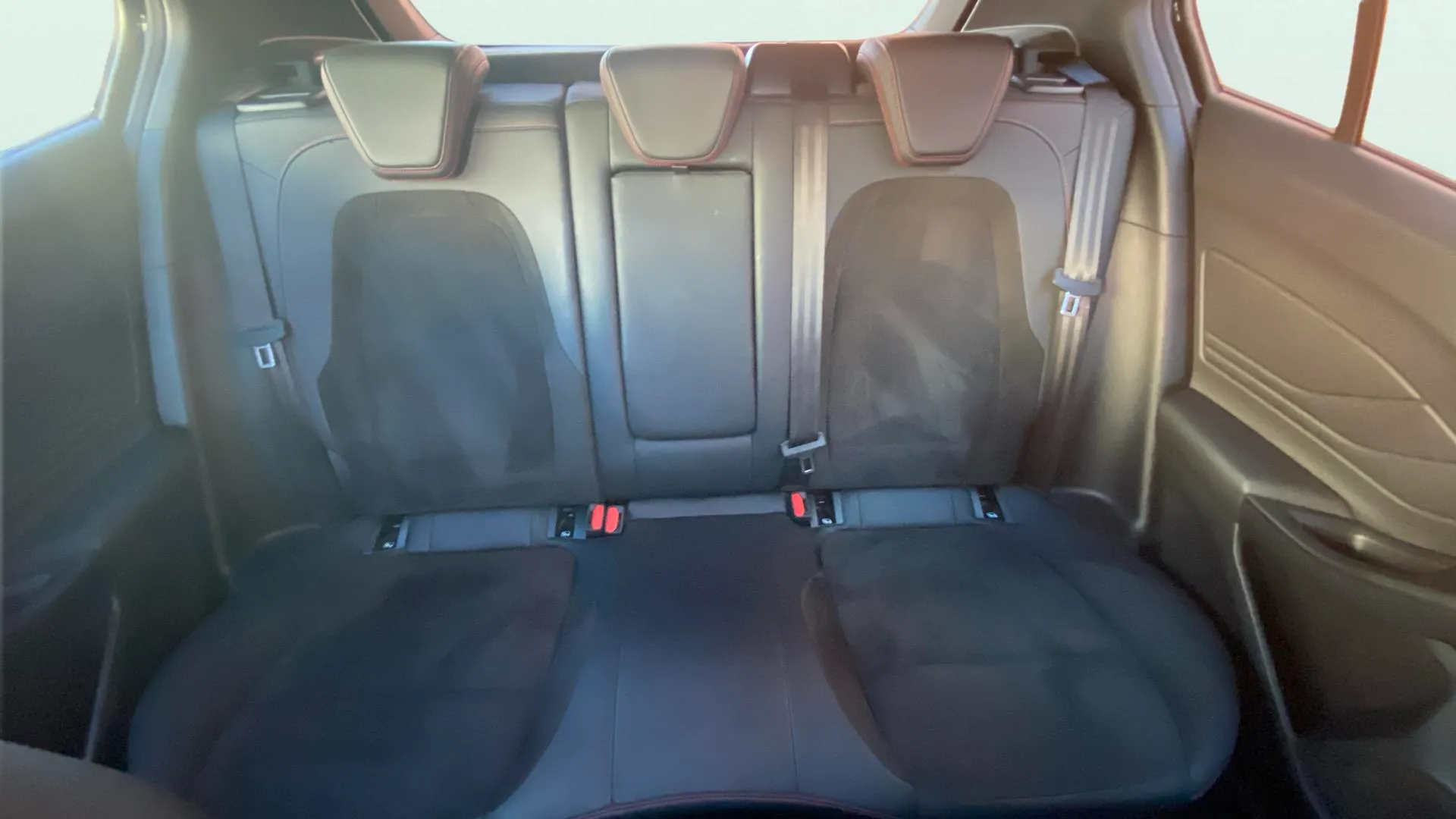 Ford Focus 2.3 EcoBoost ST - foto 15