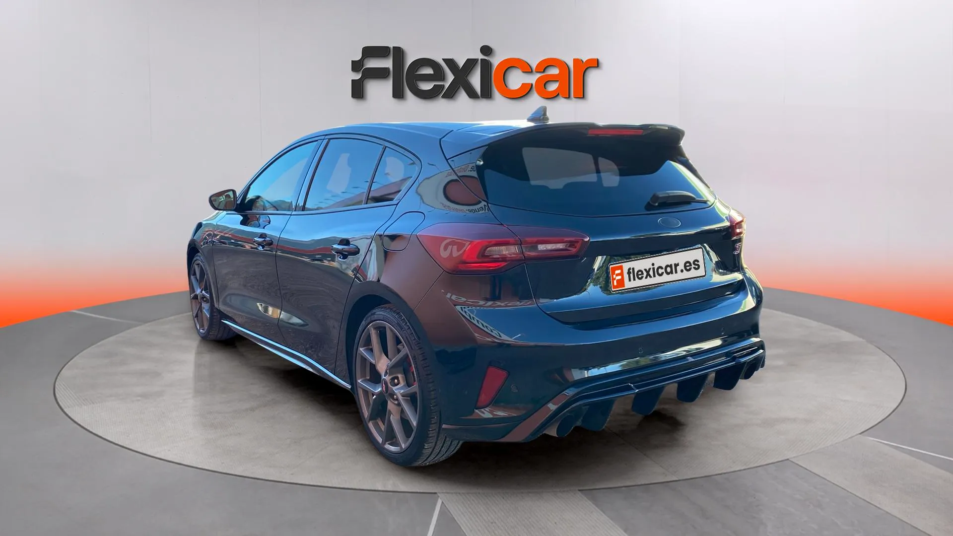 Ford Focus 2.3 EcoBoost ST - foto 6