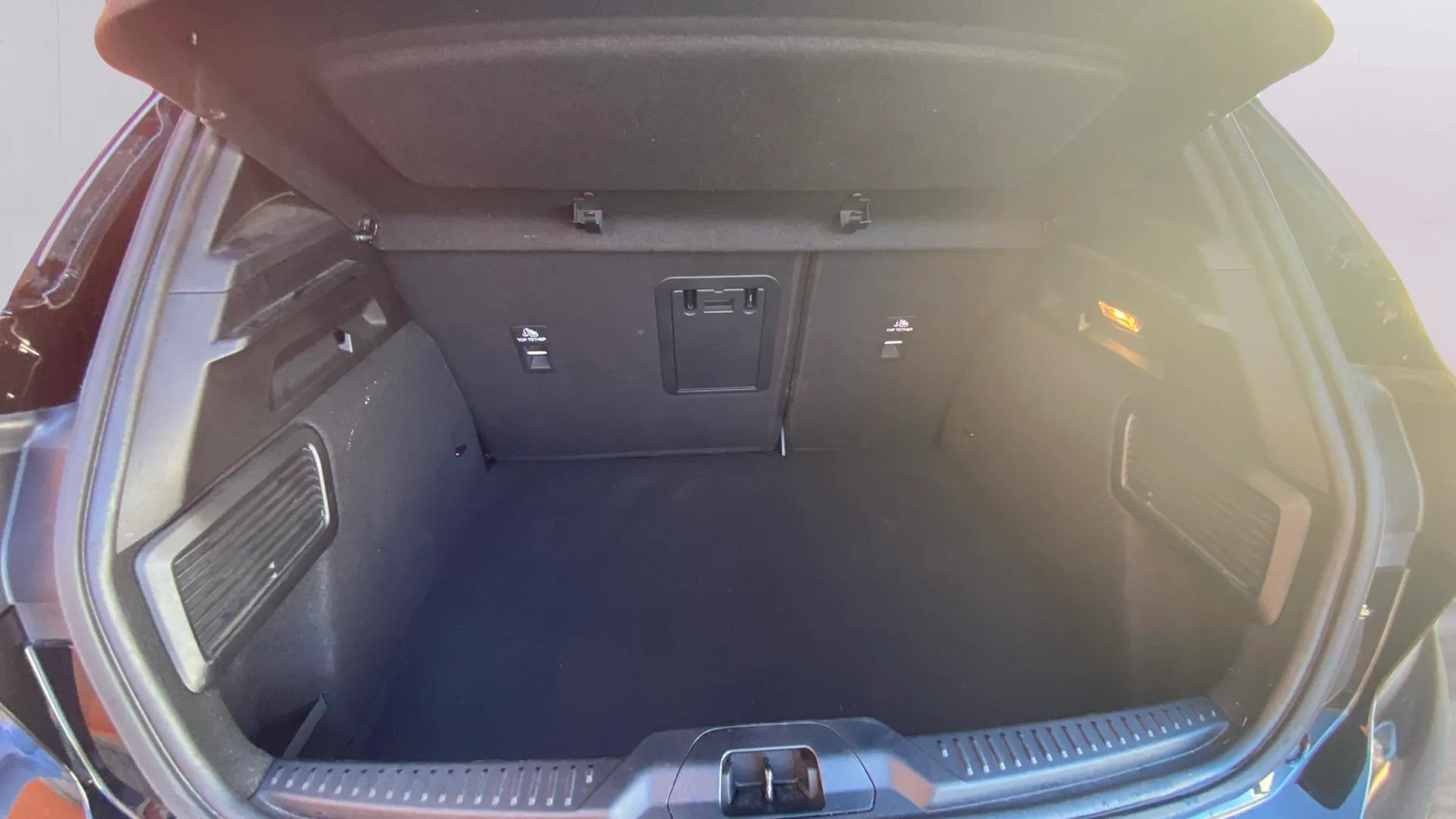 Ford Focus 2.3 EcoBoost ST - foto 16