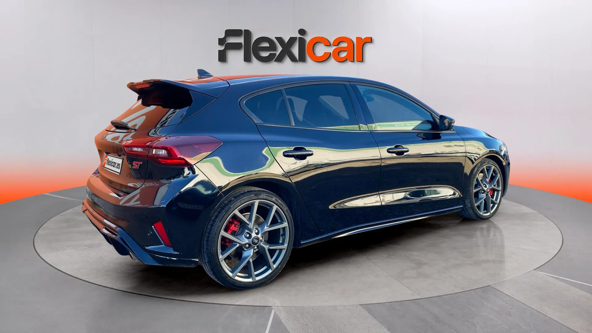 Ford Focus 2.3 EcoBoost ST - foto 8