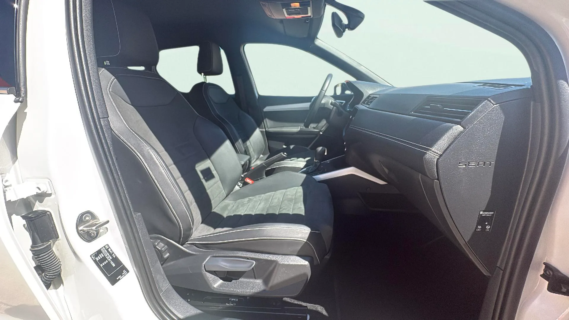 SEAT Arona 1.0 TSI DSG FR Ecomotive - foto 14