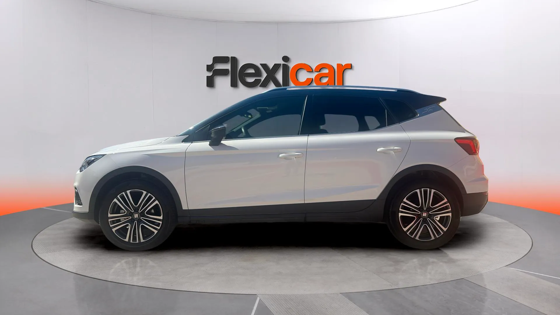 SEAT Arona 1.0 TSI DSG FR Ecomotive - foto 4