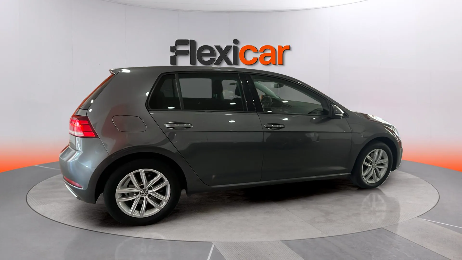 Volkswagen Golf Advance 1.4 TSI - foto 8