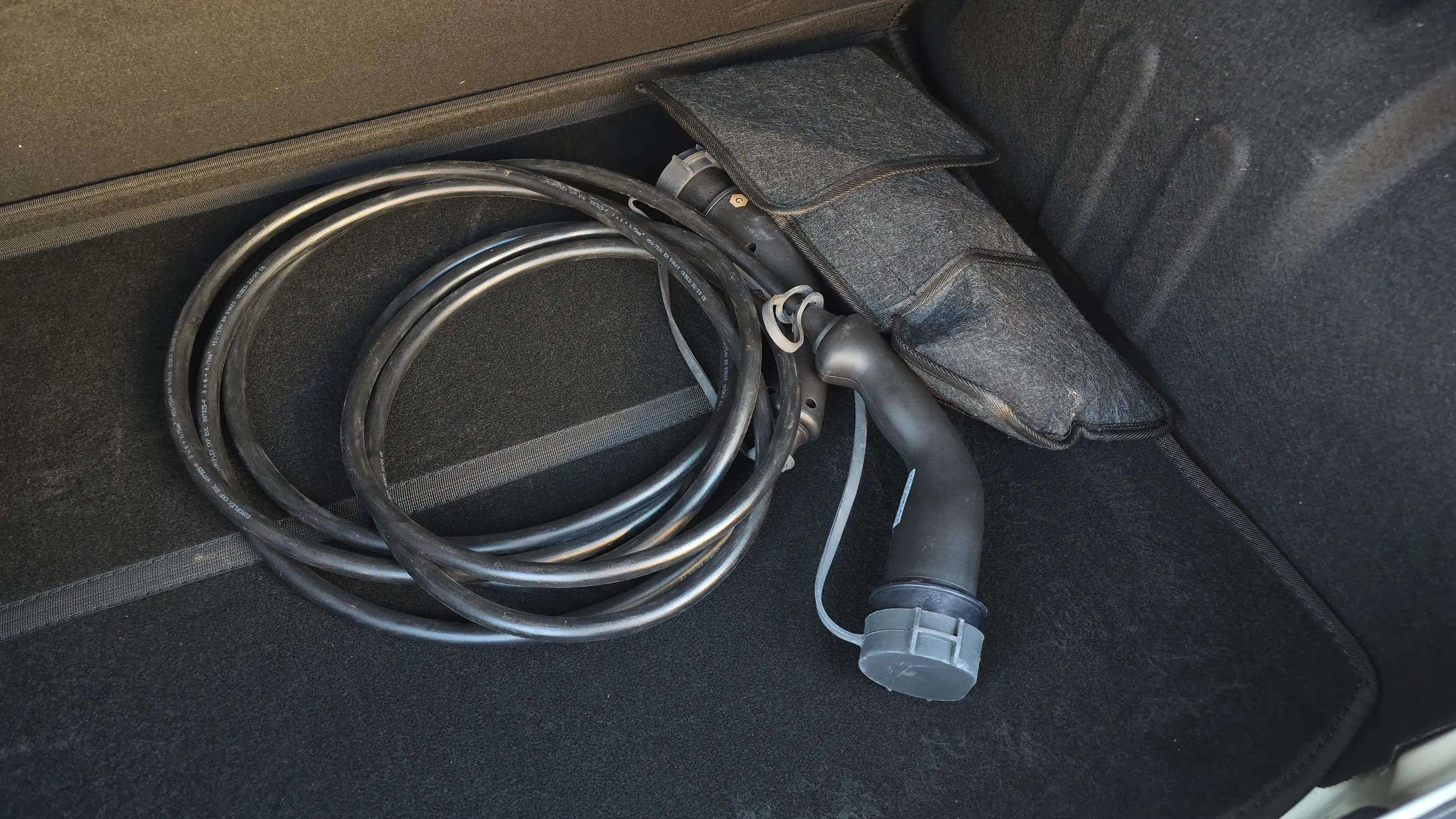 Dacia Spring Business Electric - foto 20