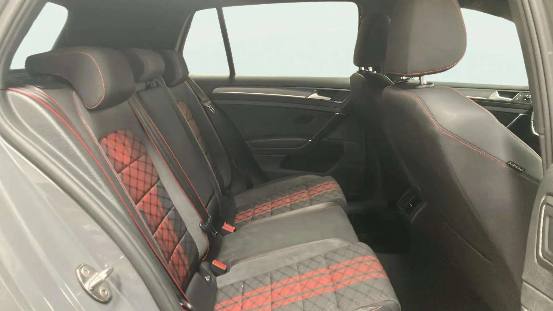 Volkswagen Golf GTI TCR 2.0 TSI DSG - foto 14