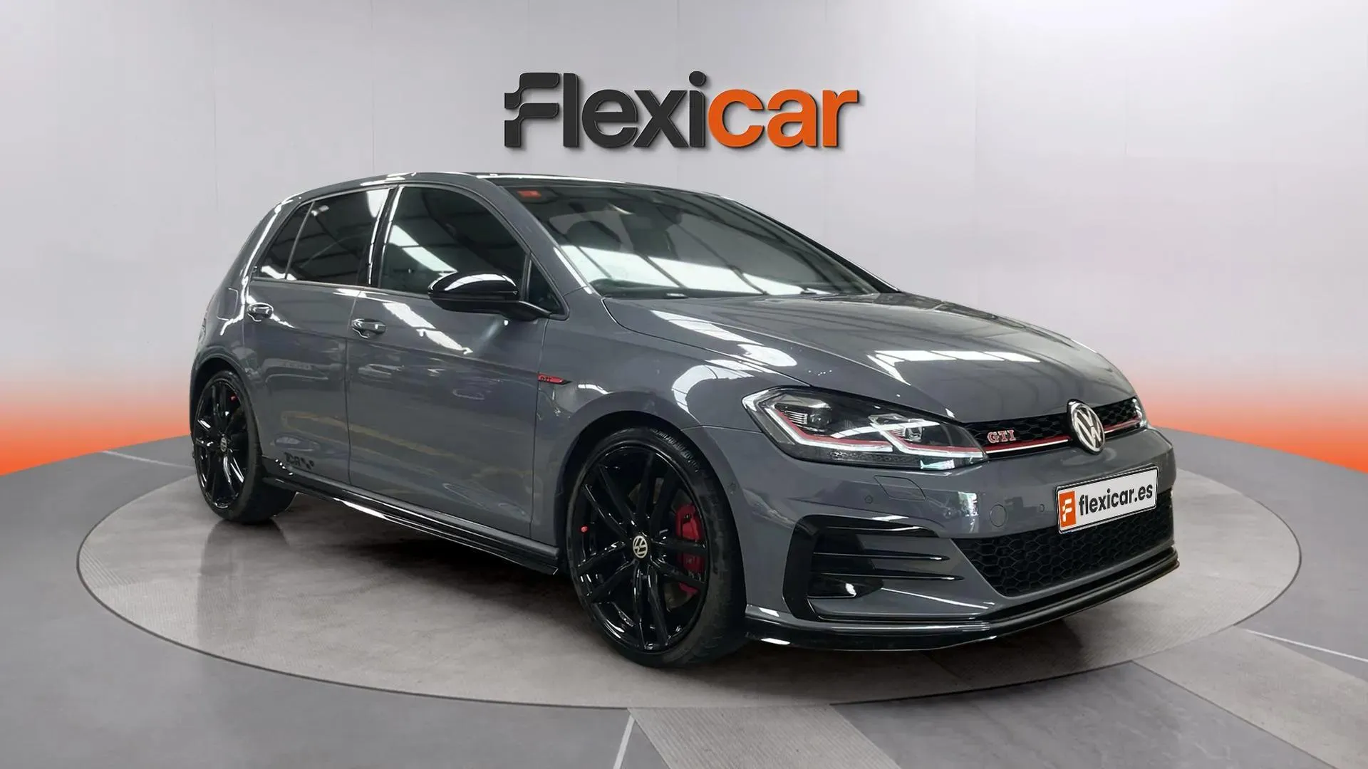 Volkswagen Golf GTI TCR 2.0 TSI DSG