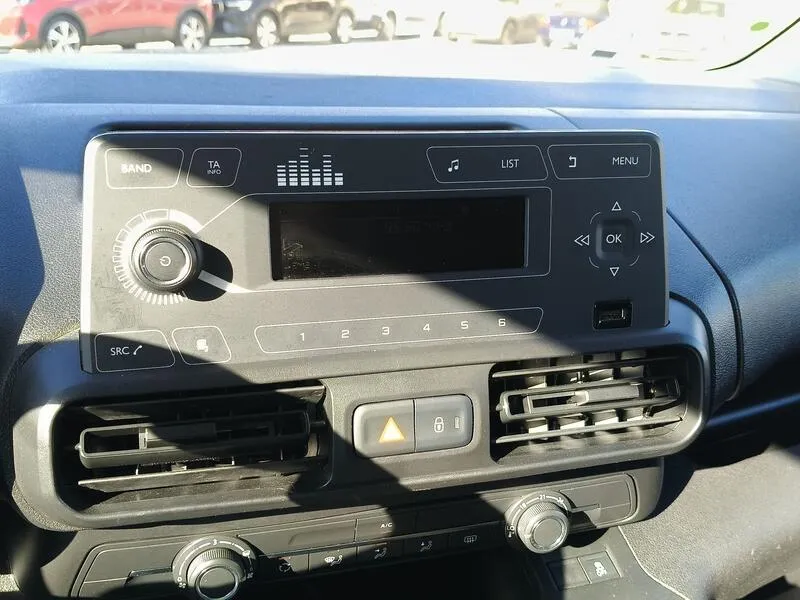 Citroën Berlingo BlueHDi 100 Control - foto 11