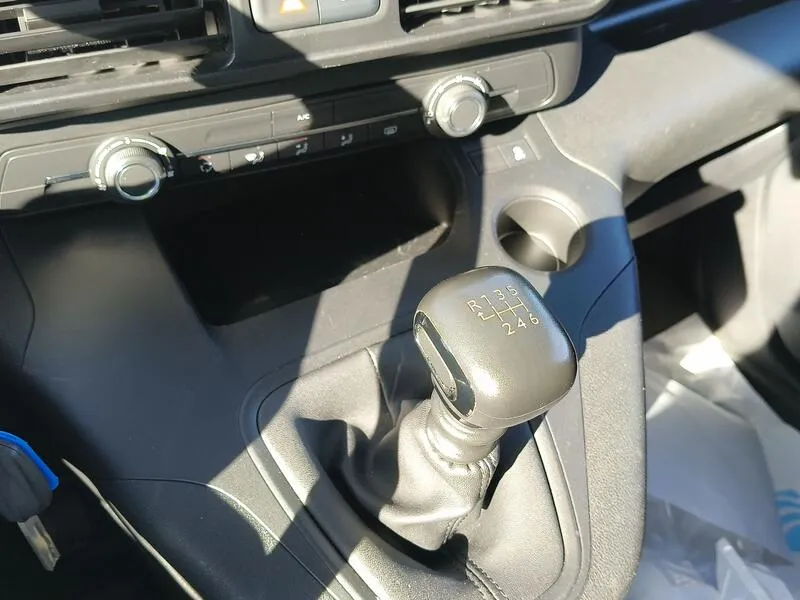 Citroën Berlingo BlueHDi 100 Control - foto 12