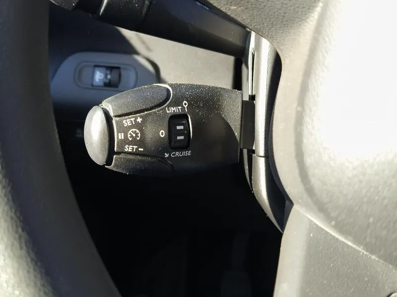 Citroën Berlingo BlueHDi 100 Control - foto 21