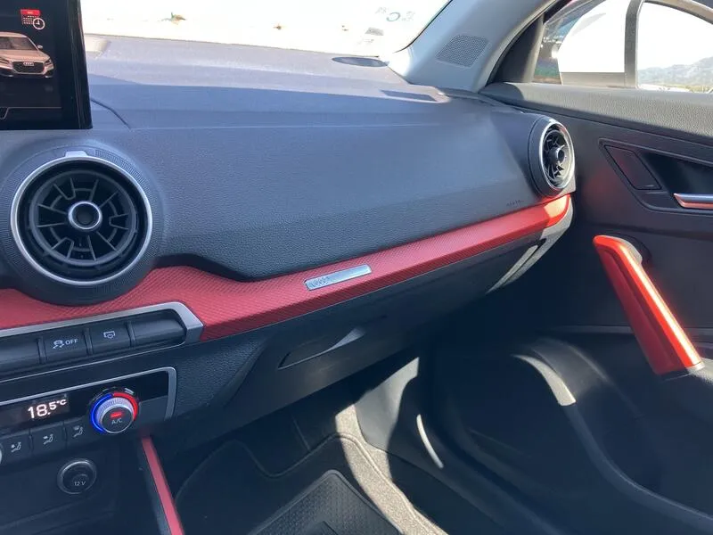 Audi Q2 Sport 30 TFSI - foto 43