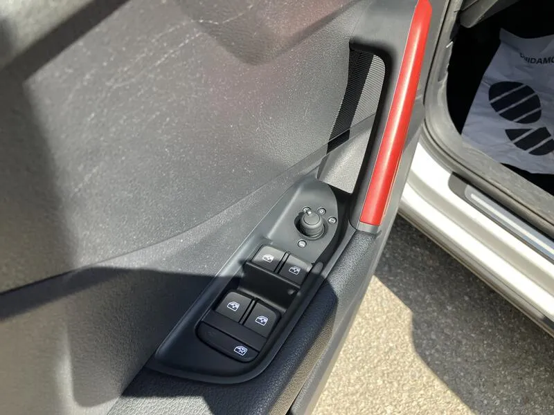 Audi Q2 Sport 30 TFSI - foto 12