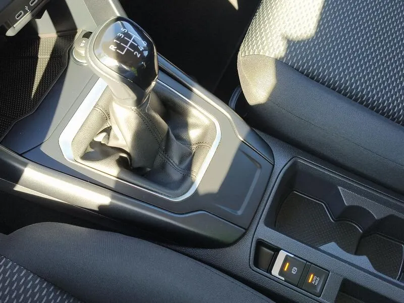 Volkswagen T-Roc 2.0 TDI - foto 13