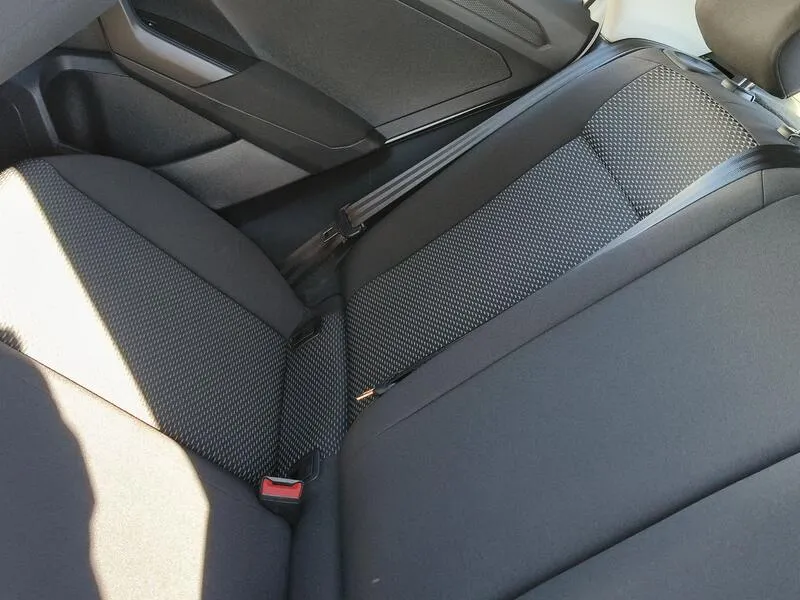 Volkswagen T-Roc 2.0 TDI - foto 30